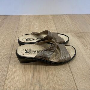 Mephisto Mobils Ulda Sandals Silver Metallic Leather Size 37 / US 7